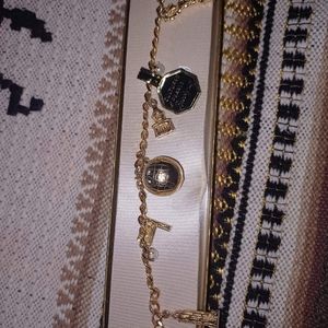 Living Oyster Braclet